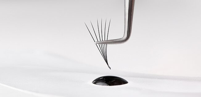 работа с каплей при наращивании ресниц